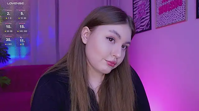 Snapshot of Mia__Peach chatting on 19, 2, 2025 Mia Peach online show from 19, 2, 2025