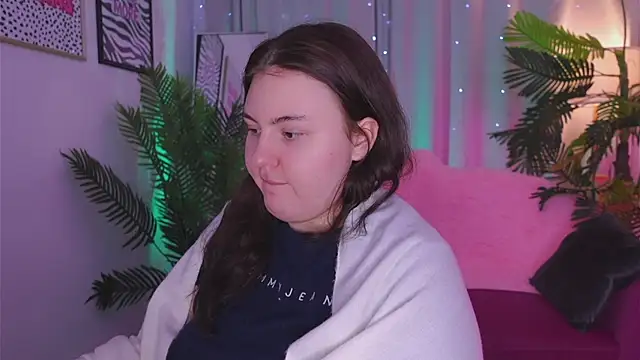 Snapshot of Mia__Peach chatting on 13, 3, 2025 Mia Peach online show from 13, 3, 2025