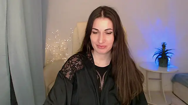 MaryMalory11 online show from 2, 3, 2025