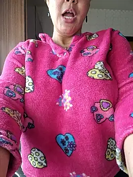 Snapshot of lamorbosa37 chatting on 14, 1, 2026 lamorbosa37 online show from 14, 1, 2026