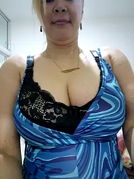 Snapshot of lamorbosa37 chatting on 25, 2, 2025 lamorbosa37 online show from 25, 2, 2025