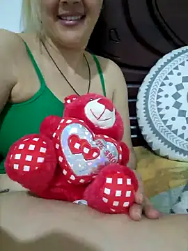 Snapshot of lamorbosa37 chatting on 18, 2, 2025 lamorbosa37 online show from 18, 2, 2025