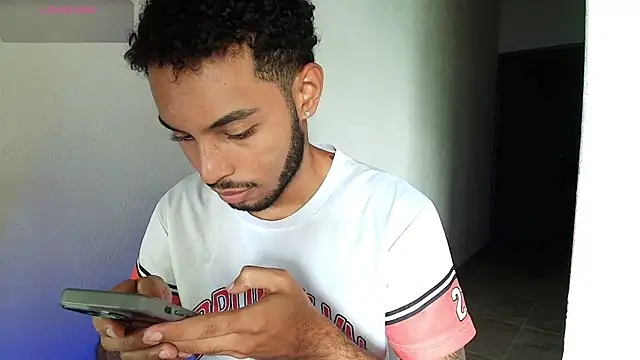 Snapshot of colinbrown chatting on 12, 2, 2026 colinbrown online show from 12, 2, 2026