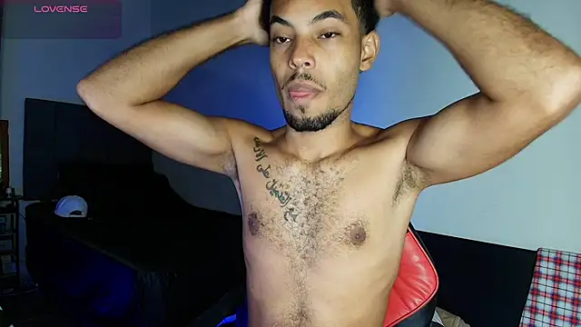 Snapshot of colinbrown chatting on 4, 3, 2026 colinbrown online show from 4, 3, 2026