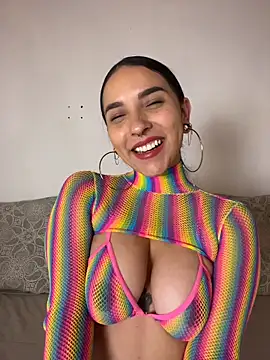 ThaliaRivera  online show from 17, 5, 2026