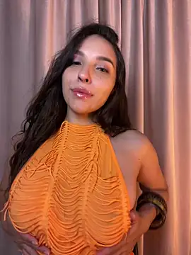 ThaliaRivera  online show from 1, 10, 2025