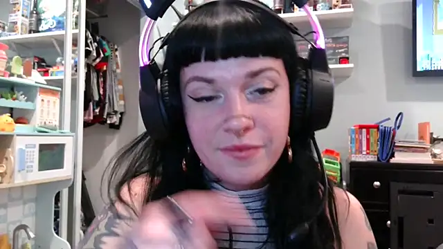 Marcelinegoddess online show from 20, 2, 2025