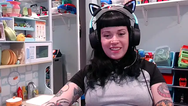 Marcelinegoddess online show from 19, 2, 2025