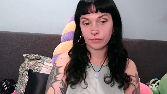 Marcelinegoddess online show from 12, 11, 2025