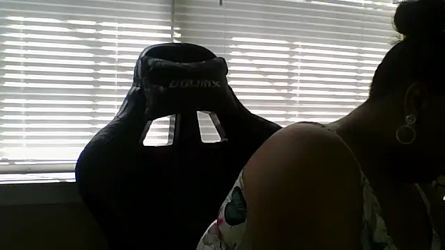 Badgirlbrittt online show from 25, 9, 2025