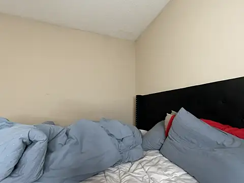 Badgirlbrittt online show from 17, 3, 2025