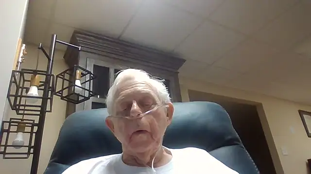 Snapshot of bootlegmanz chatting on 27, 6, 2026 bootlegmanz online show from 27, 6, 2026