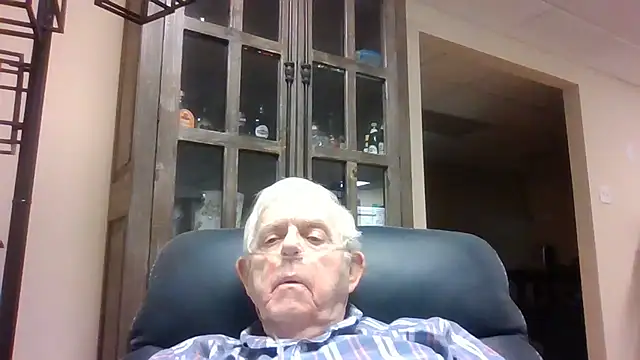 Snapshot of bootlegmanz chatting on 26, 6, 2026 bootlegmanz online show from 26, 6, 2026
