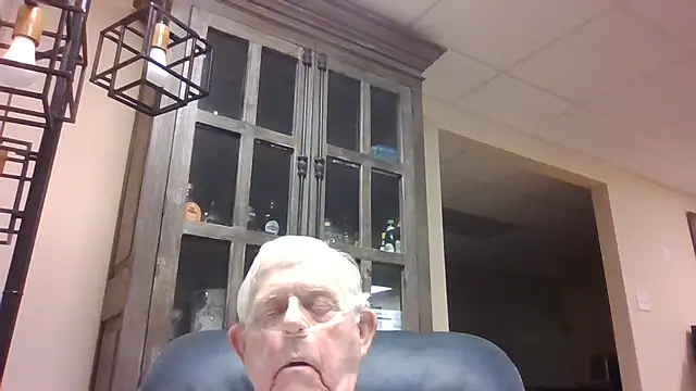 Snapshot of bootlegmanz chatting on 10, 6, 2026 bootlegmanz online show from 10, 6, 2026