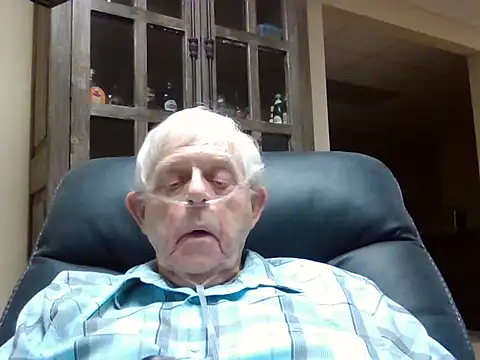 Snapshot of bootlegmanz chatting on 15, 7, 2026 bootlegmanz online show from 15, 7, 2026