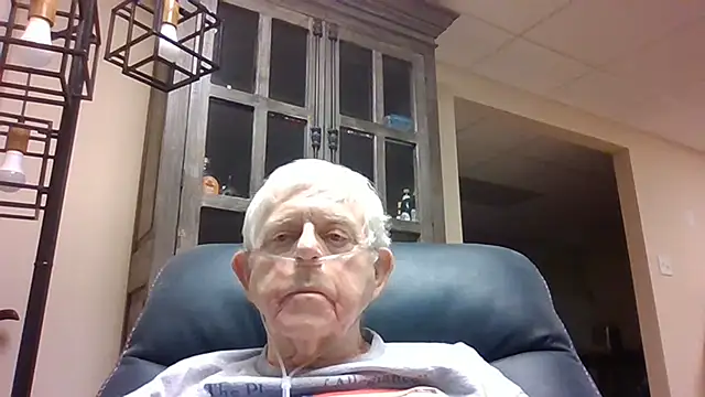 Snapshot of bootlegmanz chatting on 19, 6, 2026 bootlegmanz online show from 19, 6, 2026