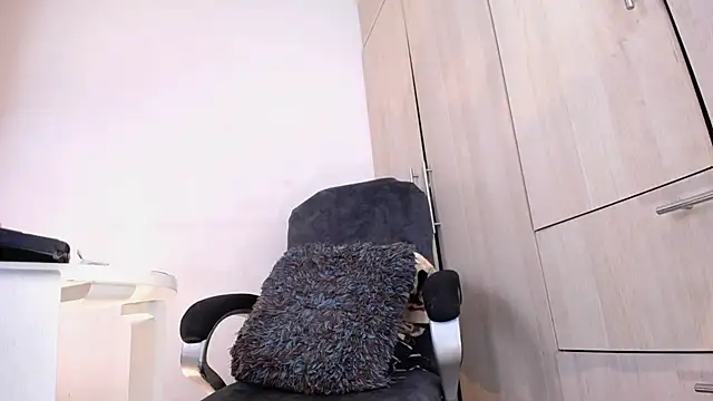 camilasexy111 online show from 20, 3, 2025