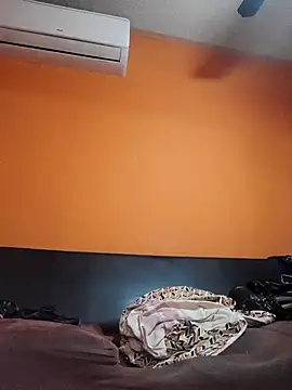 miicheele32 online show from 21, 2, 2025