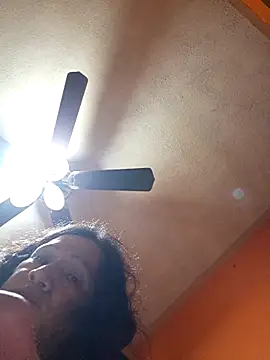 miicheele32 online show from 16, 11, 2025