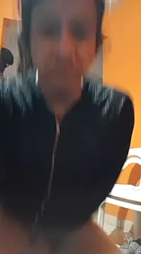 miicheele32 online show from 14, 3, 2025