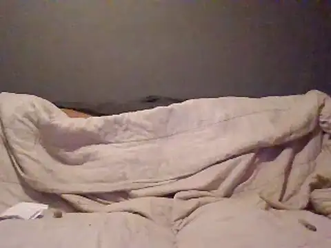 Snapshot of SmallGoodNutts chatting on 4, 2, 2025 SmallGoodNutts online show from 4, 2, 2025