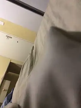 Snapshot of SmallGoodNutts chatting on 15, 9, 2025 SmallGoodNutts online show from 15, 9, 2025