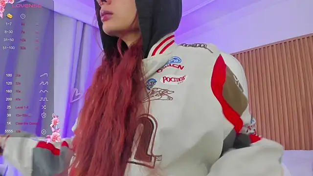 sophiecherry  online show from 24, 2, 2025