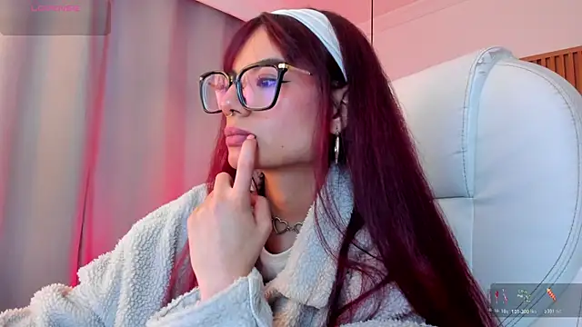 sophiecherry  online show from 24, 11, 2025