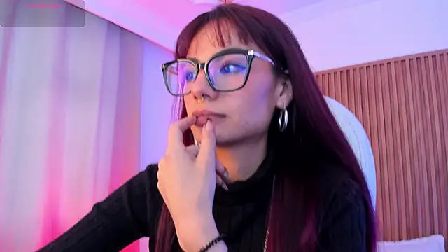 sophiecherry  online show from 22, 11, 2025