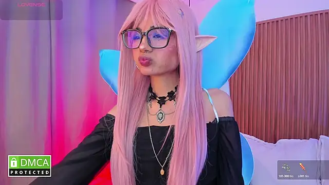 sophiecherry  online show from 31, 10, 2025