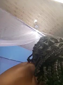 TrishaKalid online show from 27, 9, 2025