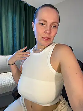 Snapshot of Charming_Daphny chatting on 27, 2, 2026 Charming Daphny online show from 27, 2, 2026