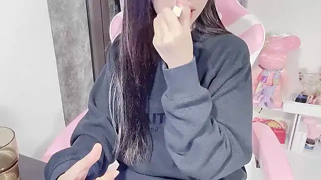 Snapshot of Virgo_686 chatting on 18, 12, 2024 Virgo 686 online show from 18, 12, 2024