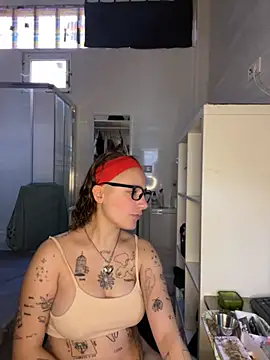 Hawitxui online show from 12, 10, 2025