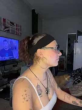 Hawitxui online show from 20, 11, 2025