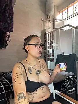 Hawitxui online show from 2, 11, 2025