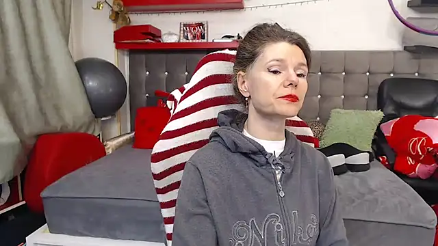 kellyterapy online show from 4, 2, 2026