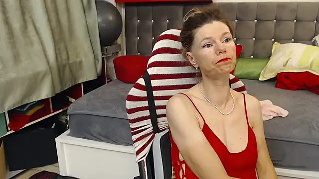 kellyterapy online show from 5, 7, 2026