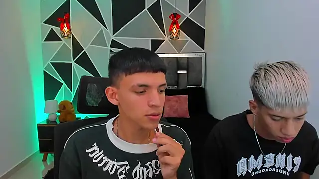 Juan Nd Steven online show from 2, 5, 2026
