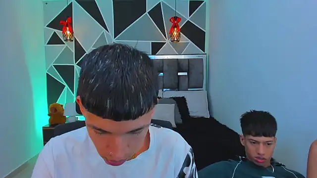 Juan Nd Steven online show from 6, 3, 2026