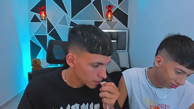 Juan Nd Steven online show from 10, 3, 2026