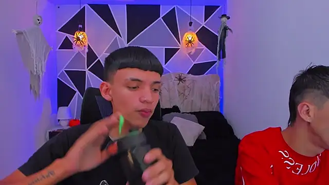 Juan Nd Steven online show from 28, 10, 2025