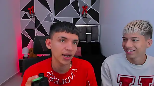 Juan Nd Steven online show from 3, 5, 2026