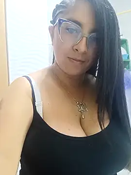 Angelinaandrade  online show from 23, 12, 2025