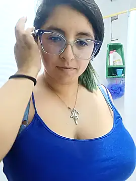  Angelinaandrade  online show from 11, 11, 2025