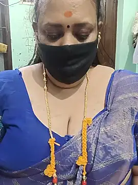 Snapshot of ashikaa_r chatting on 25, 7, 2026 ashikaa r online show from 25, 7, 2026