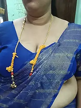 Snapshot of ashikaa_r chatting on 24, 7, 2026 ashikaa r online show from 24, 7, 2026