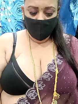 ashikaa r online show from 5, 10, 2025