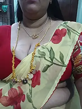 Snapshot of ashikaa_r chatting on 24, 6, 2026 ashikaa r online show from 24, 6, 2026