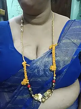 Snapshot of ashikaa_r chatting on 24, 7, 2026 ashikaa r online show from 24, 7, 2026
